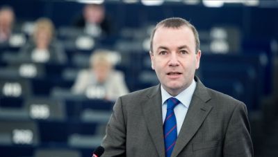 Μήνυμα στήριξης στην Κρήτη από τον Μάνφρεντ Βέμπερ