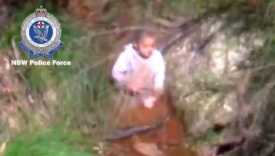 Αυστραλία: Τρίχρονο αγοράκι που αγνοούταν 4 ημέρες βρέθηκε στο δάσος