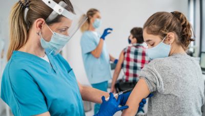 Πράσινο φως από Μητσοτάκη για εμβολιασμό παιδιών έναντι του κορωνοϊού από παιδιάτρους