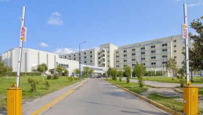 Πάτρα: Ασθενής με κορωνοϊό νοσηλεύτηκε σε κρίσιμη κατάσταση, σώθηκε και μετά μήνυσε σχεδόν όλο το νοσοκομείο