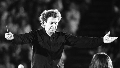 Δήμος Χερσονήσου: Δίνει το όνομα του Θεοδωράκη σε οδό- Εκδηλώσεις για το έργο του