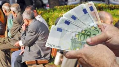 Nωρίτερα οι πληρωμές των συντάξεων μη μισθωτών λόγω του Πάσχα των Καθολικών