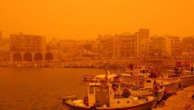 Αφρικανική σκόνη και πολύ υψηλές θερμοκρασίες- Έφτασε τους 32 βαθμούς στην Κρήτη!