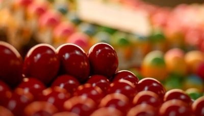 Η Λαμπρή και οι Παραδόσεις