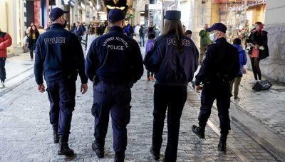 Ηράκλειο: Πρόστιμα για μάσκες και κάπνισμα σε εσωτερικό χώρο από την ΕΛΑΣ