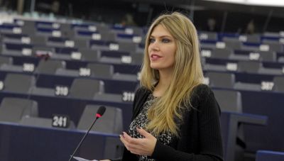 Θρίλερ με την Εύα Καϊλή: Σύλληψη, κράτηση ή ανάκριση;