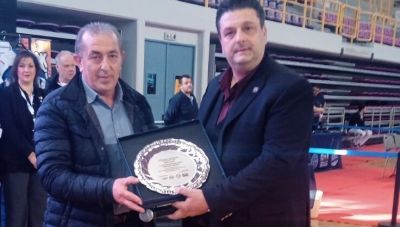 Τιμητική διάκριση Σωκράτη Βαρδάκη από την Πανελλήνια Ομοσπονδία kickboxing