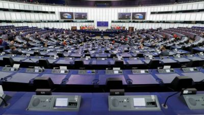 Qatargate: Θα απέχει το ΕΛΚ από τις ψηφοφορίες επειγόντων ψηφισμάτων