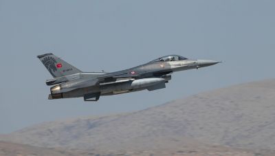 Τουρκικά F-16 πέταξε πάνω από την Παναγιά και τις Οινούσες