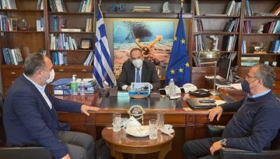 Tι έθεσαν Κουράκης και Μαλανδράκης στον συντοπίτη Υπουργό