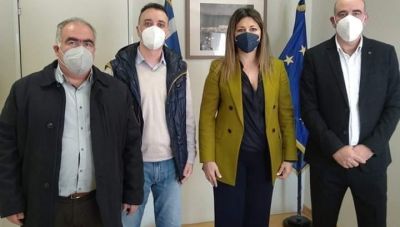 Τουρισμός-Επισιτισμός: Τα προβλήματα του κλάδου στην Υφυπουργό- Η δέσμευση για τη Σχολή Μετεκπαίδευσης