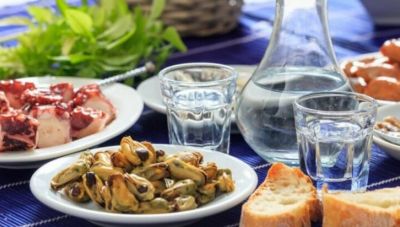 Καθαρά Δευτέρα: Θα κοστίσει ακριβά φέτος το Σαρακοστιανό τραπέζι