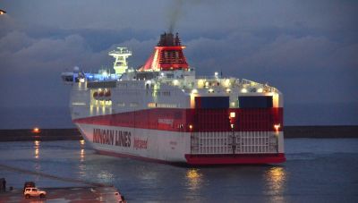 Δεν θα αποπλεύσει το βράδυ από Πειραιά για Χανιά το KNOSSOS PALACE