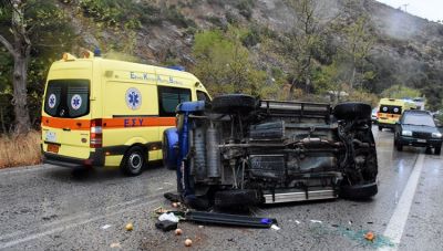 Θανατηφόρο τροχαίο στις Κουρούνες Λασιθίου-Νεκρή μια γυναίκα