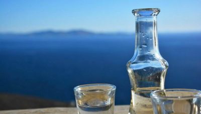 Κοινοβουλευτική παρέμβαση Βαρδάκη για την αλλαγή ονόματος στην τσικουδιά Κρήτης