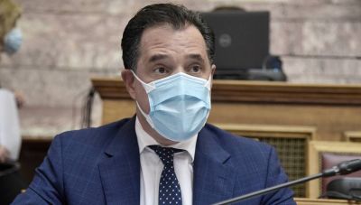 «Καθημερινή» κατά Γεωργιάδη: Απέτυχε στο θέμα των PCR