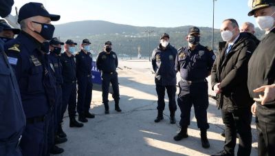 Πλακιωτάκης από Σάμο: Έπαινοι στο Λιμενικό με αιχμές για την Τουρκία