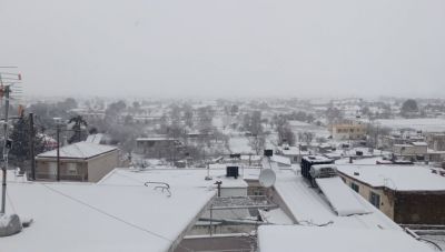 Χιονοκαταιγίδες στο Αιγαίο με την Κρήτη στο επίκεντρο- Πως θα εξελιχθεί η κακοκαιρία (φωτό+βίντεο)