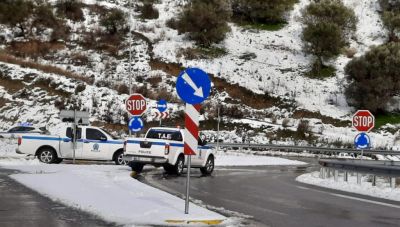 Επέλαση του χιονιά: Άνοιξε η ΕΛ.ΑΣ. το δρόμο Μεσαρά -Ηράκλειο - Τι γίνεται με το οδικό δίκτυο
