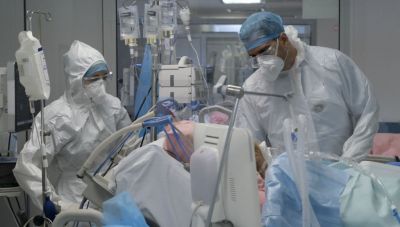 Κρήτη-Κορωνοϊός: Θλιβερό 24ωρο με 8 νεκρούς, 1.697 νέα κρούσματα και 234 νοσηλείες