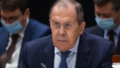 Λαβρόφ: H Δύση είναι σε πολεμική μέθη και επιθυμεί προβοκάτσια στην Ουκρανία