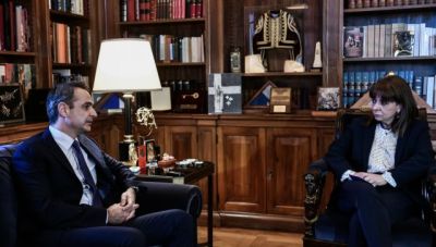 Μητσοτάκης σε Σακελλαροπούλου: Υπήρξαν αστοχίες με την κακοκαιρία-Μαθαίνουμε από τα λάθη μας