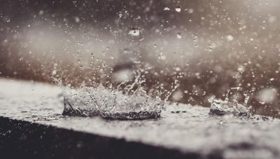 Με ισχυρές βροχοπτώσεις ξεκίνησε η Κυριακή σε περιοχές της Κρήτης