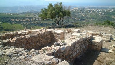 Kοινοβουλευτική παρέμβαση ΣΥΡΙΖΑ για την εικόνα εγκατάλειψης στους αρχαιολογικούς χώρους των Αρχανών