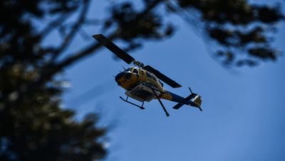 Φωτιά στα Μέγαρα: Αναγκαστική προσγείωση ελικοπτέρου που επιχειρούσε