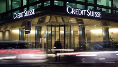 Η Credit Suisse σκέφτεται περικοπές θέσεων εργασίας καθώς οι απώλειες αυξάνονται