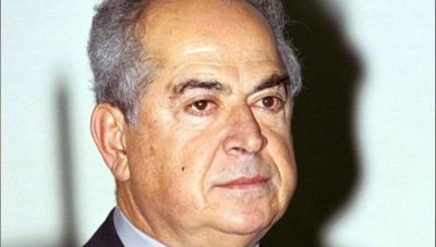 Το τελευταίο αντίο στον Ηρακλειώτη πρώην υφυπουργό Δημήτρη Αποστολάκη