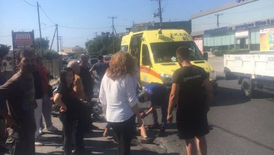 Ηράκλειο: Σοβαρό τροχαίο στις Μαλάδες (φωτο)