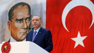 Τα ιδρυτικά σύμβολα της Τουρκίας: Το ξίφος και το σαρίκι