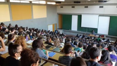 ΑΕΙ: Να μην περάσει ο νόμος ζητούν 1.000 πανεπιστημιακοί – Ολόκληρη η επιστολή