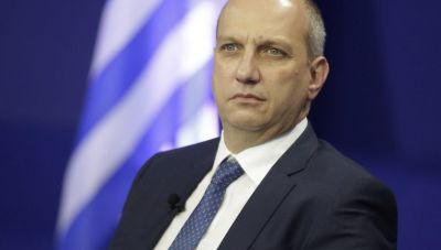 Οικονόμου: «Οι σύγχρονες προκλήσεις ξεπερνούν κατά πολύ τα πολιτικά κυβικά του κ. Τσίπρα»