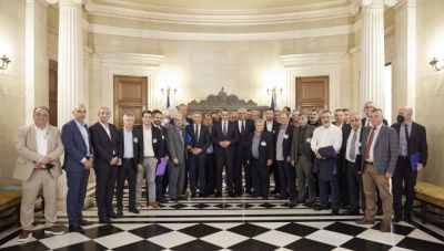 Πακέτο 357 εκ. ευρώ στους μικρούς ορεινούς δήμους- Ποιοι κρητικοί Δήμαρχοι βρέθηκαν στο Μαξίμου