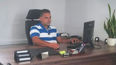 Ρέθυμνο: Θλίψη για το χαμό του Δημήτρη Βαβαδάκη - Χάθηκε μέσα στις λαμαρίνες του αυτοκινήτου του (φωτογραφίες)