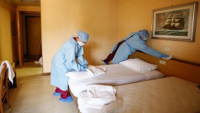 Κρήτη: Ξεκίνησε η τουριστική σεζόν χωρίς ξενοδοχεία καραντίνας και πρόβλεψη για τουρίστες με covid