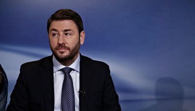 Τηλεφωνική επικοινωνία Ανδρουλάκη-Μητσοτάκη-Ενημέρωση για το ταξίδι στην Τουρκία