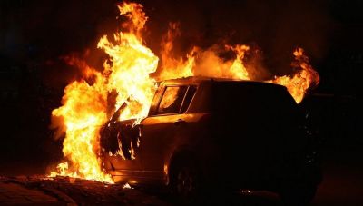 Δήμος Χερσονήσου: Αναστάτωση από εμπρηστικές επιθέσεις εις βάρος Δημοτικού Συμβούλου- Καταδίκη από το Δ.Σ.
