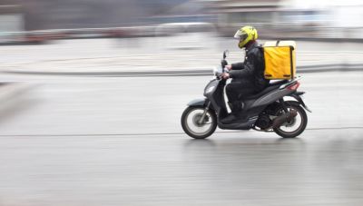 ΑΑΔΕ: Εντόπισε επιχειρήσεις με delivery που 