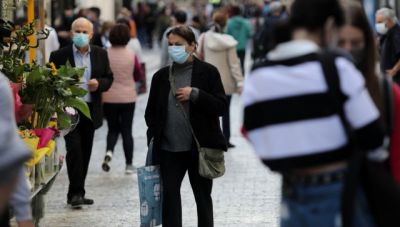 Στη Γαλλία η νέα παραλλαγή κορωνοϊού  Τι αναφέρει ο Ηλίας Μόσιαλος