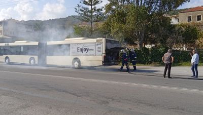 Χανιά: Φωτιά σε αστικό λεωφορείο στην Κίσσαμο κινητοποίησε την Πυροσβεστική