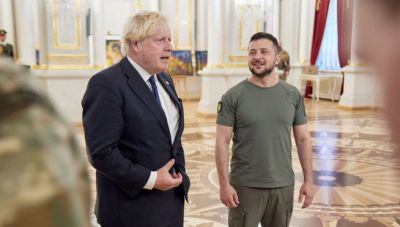 Ο Μπόρις Τζόνσον ανακηρύχθηκε επίτιμος πολίτης του Κιέβου