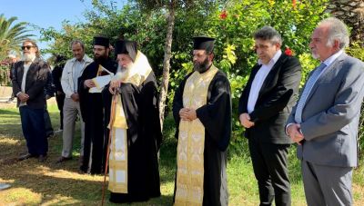 Παρών στο τρισάγιο για τον Καζαντζάκη ο Νίκος Ηγουμενίδης