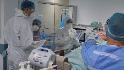 Κορωνοϊός: 36.146 κρούσματα την τελευταία εβδομάδα, 2.682 στην Κρήτη - 111 νεκροί, 82 διασωληνωμένοι