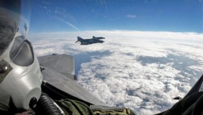 Δεκάδες παραβιάσεις και σήμερα από τα τουρκικά αεροσκάφη