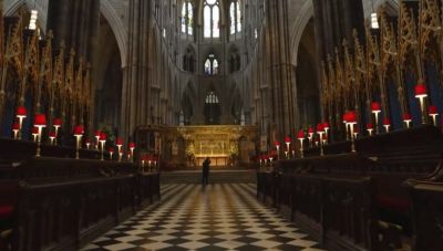 Βασιλιάς Κάρολος: Πλάνα από το εντυπωσιακό Αβαείο του Ουέστμινστερ όπου θα στεφθεί επίσημα βασιλιάς της Αγγλίας