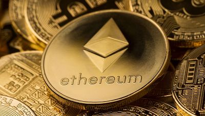 Ethereum: Αγγίζει τα 2.000 δολάρια