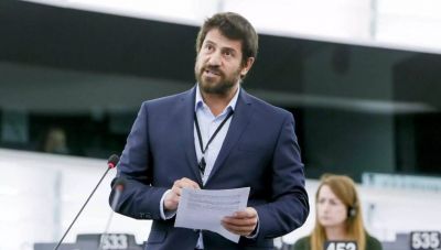 Αλέξης Γεωργούλης: «Όλα είναι μία σκευωρία» – Τι δηλώνει παιδικός φίλος του για την σοβαρή καταγγελία εις βάρος του